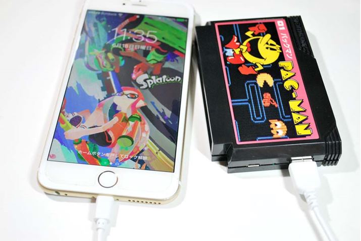 iPhone�Ɏg���ꍇ�͕ʓrLightning�P�[�u�����K�v�BmicroUSB�P�[�u���͕t�����Ă��܂�