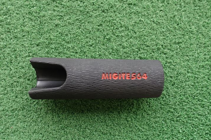 ��炩���S���łł��Ă��܂��B�Ԃ�������MIGITE564�i�~�M�e�S���V�j�c