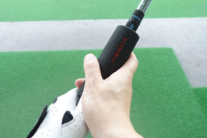 �O���b�v���Ă݂܂����B���̃O���[�u�T�C�Y��23cm�A�u�E�育�낵�v�̑������`���ł��傤���c�H