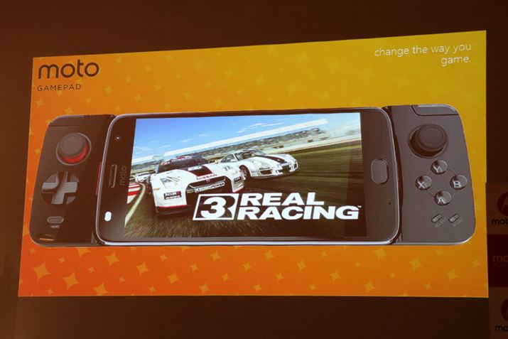 ���Ĕ����\��̃Q�[���p�b�h