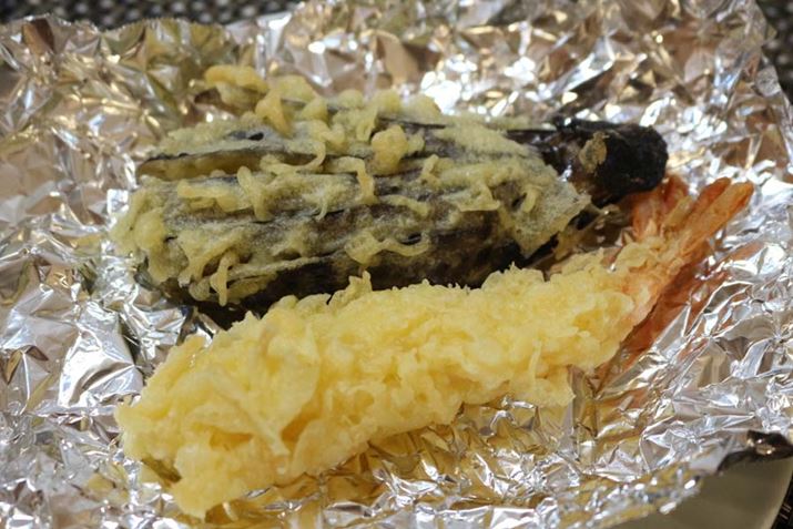 сAiXƂɖ͂܂藎Ă܂