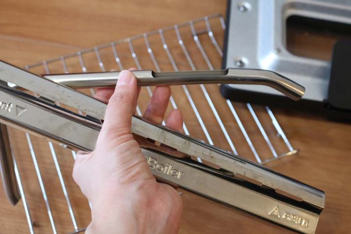 {́ApCv{C[iX`[܂镔jJo[OĐ􂤂ׂccƂ̂