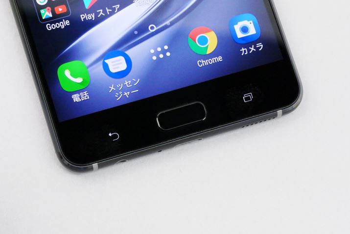 �O�ʉ����ɂ���w��F�؃Z���T�[���ڂ̃z�[���{�^���͕����{�^���ɂȂ��Ă���