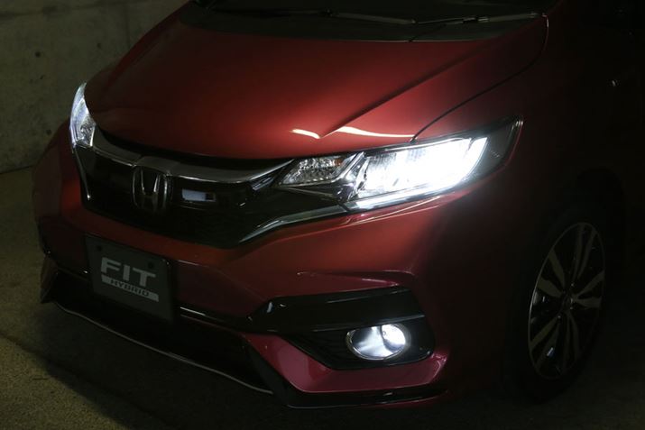 i摜jCC^CvLEDwbhCgB摜̓|WVƃ[r[_ԂŁAL͈͂ɌĂ