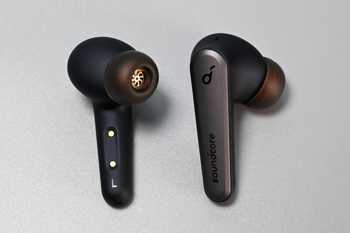 uLiberty AirvV[YłȂ݂ƂȂĂXeBbN^̌`̗pCz{