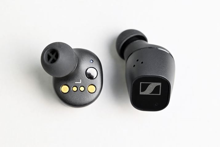 uCXvV[Y̊SCXCzłȂ݂̃XNGA^̃Cz{́Bɂ̓Cz̒EmZT[pӂĂ