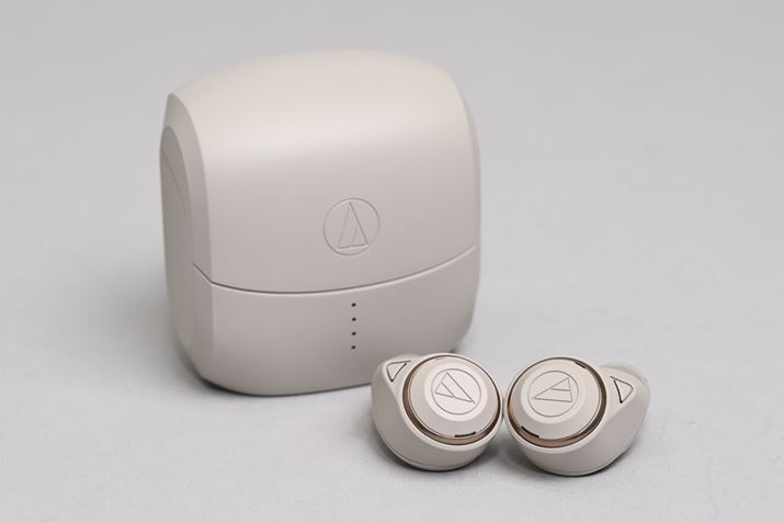 I[fBIeNjJuSOLID BASS ATH-CKS50TWv