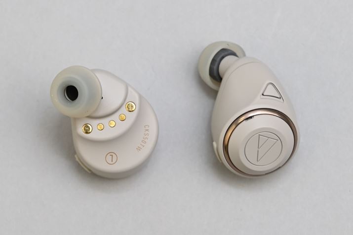 9mmã_Ci~bN^hCo[𓋍ڂĂ邪ACz{͔̂rIRpNgɂ܂Ƃ߂Ă