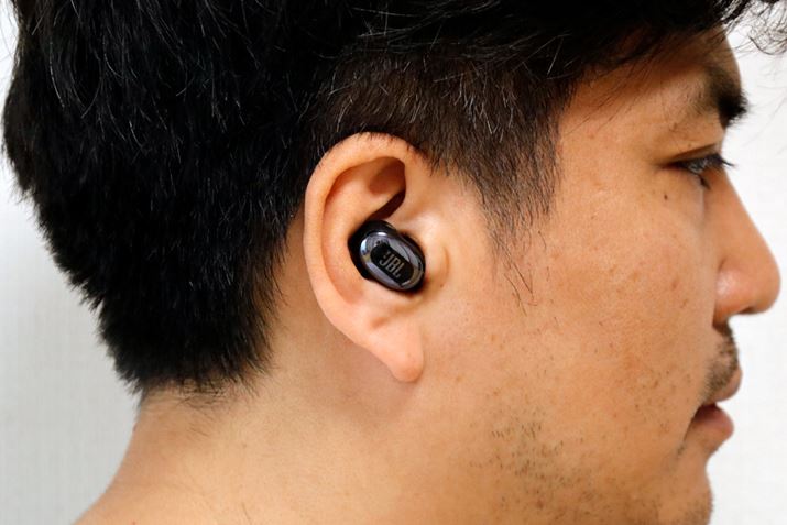 JBLuLIVE FREE 2v𑕒Ƃ