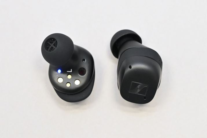 ォCz{̂̃fUCVBuCXvV[Yɋ߂XNGA`ƂȂ