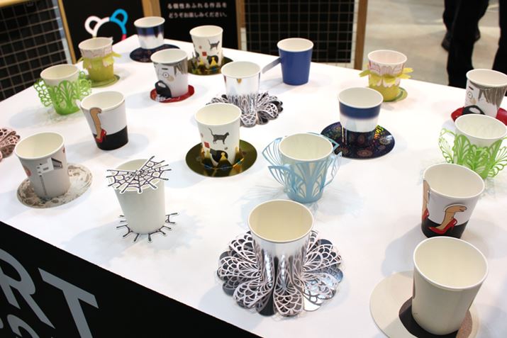 �u�|�b�v �A�b�v �R�[�X�^�[�v�̂ق��A���R�b�v���̂Ƀf�R���[�V�����ł�����̂����C���A�b�v