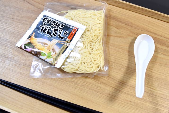 pbP[Wɂ́A˂Ƃǂ̂䂪Ă܂B˂1Ԃł΂ł