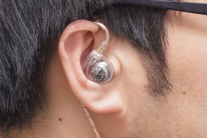 uAZLAv𑕒ĂƂB̔rI傫ȕM҂łA኱Ɋ