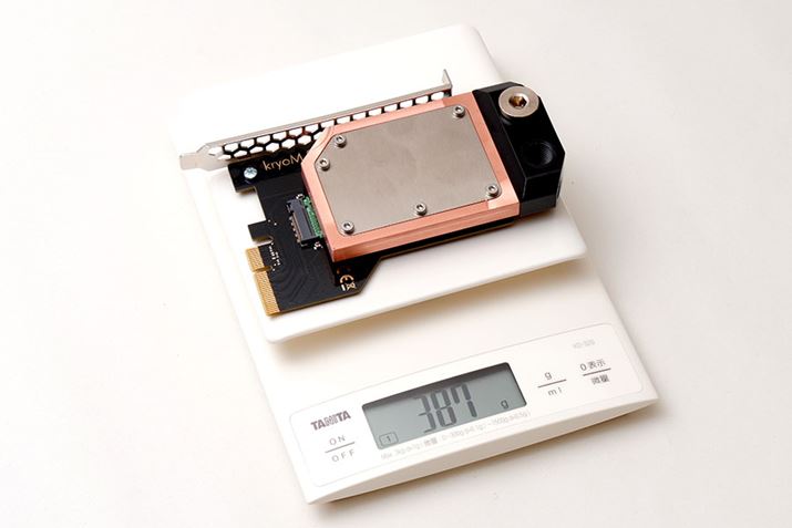 SSDɎtԂł̑dʂ387gB`FbNi̒ł͈ԏd