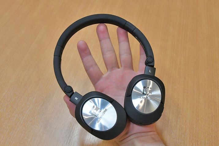 uGo Bluetoothv́AULTRASONEŏ߂BluetoothɑΉIC[^Cṽ|[^uwbhz