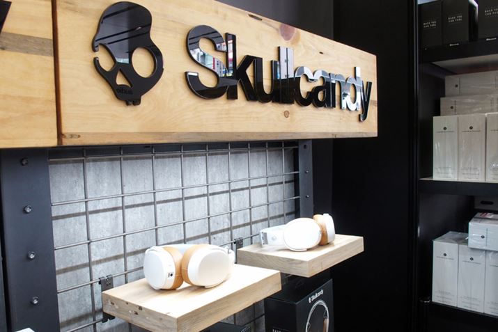 uCRUSHER WIRELESSv𒆐SɓWsScullcandyu[X