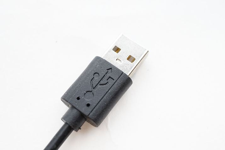 hChNOUSB[qIo܂Bp\RƂ̐ڑ͂