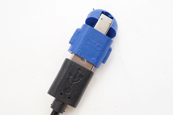 hChN̓yƂ߂microUSB[qɂ