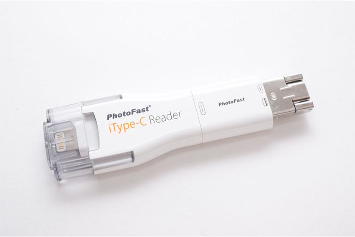 ϊA_v^[USB Type-C[qɖ{̂ڑƂȂ܂