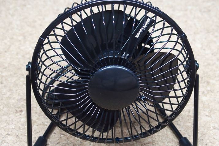 ڂ͕ʂUSB@łBʒU@\ȂPȃmł