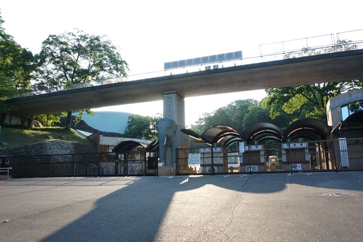 ́A600~Aw200~A65Έȏ300~BȂAwȉAsݏZE݊w̒w͖