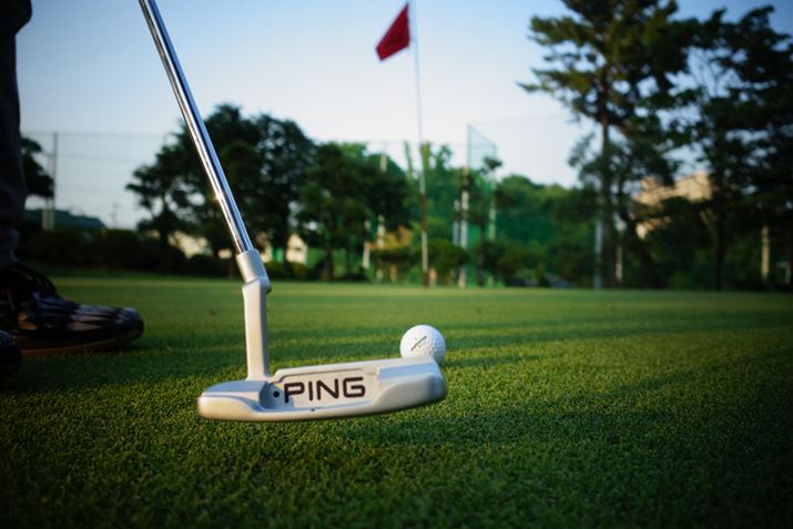 wbhɂ₩ȉ~`AtF[XJiEjԂɂȂe[NobN