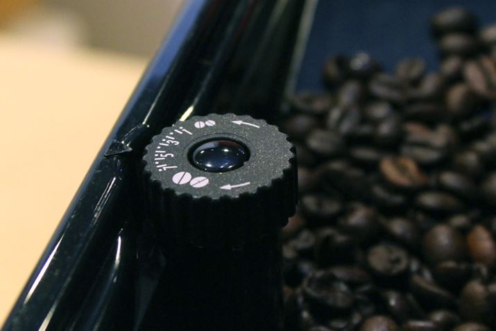 ESAM03110S̃~B҂Ƃ̑e𒲐łmuڂĂ܂