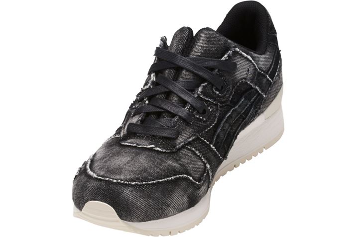 Abp[̃fj́Au[`ƃ_[WH{ꂽ悤ȃfUCɎdオĂ