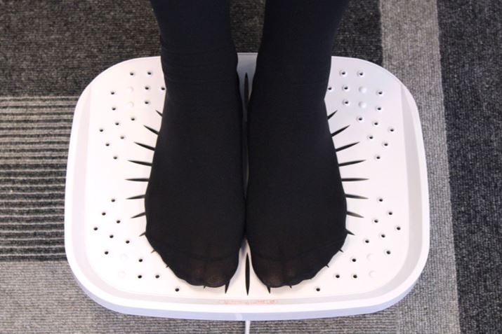 قĂ胀CɂȂƂ́AƂʂtbgv[g̐^񒆂ɑuƂ悵