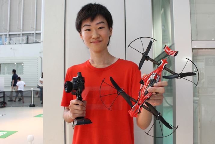 1uDRONE RACER OFFICIAL RACEvi730̕j𐧂c