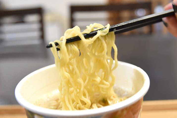 ˂͖gˁBgCX^g[h炵ƐHy߂܂