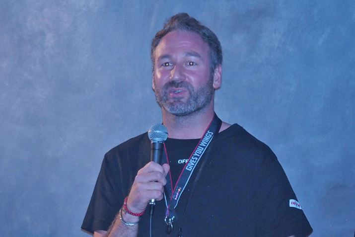 ���\��ɂ́A�X�E�F�[�f�����瓯��CEO�̃A���h���A�X�E�u�[���������삯����