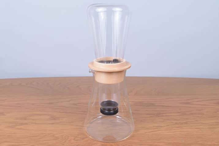 uK8644-Mv̖{̃TCÝA125ij×125isj×295ijmmƏȃXy[X݌v