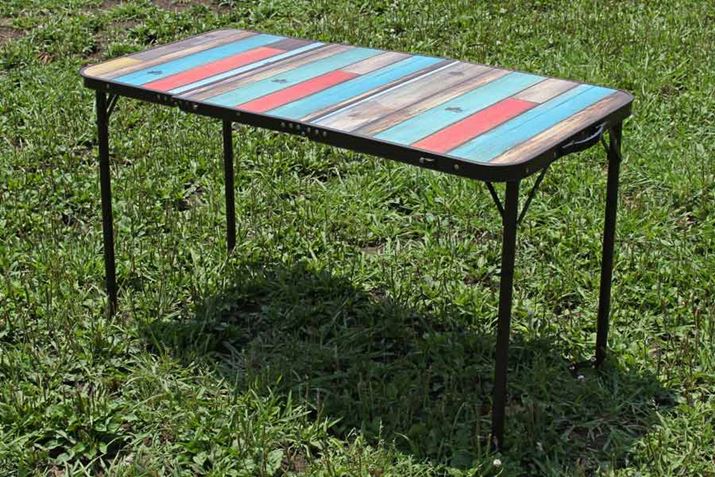 ܂肽ݎŃsbNAbv̂́ASXuOx[VbN ې3FDXe[uvBJ~Ă܂Ȃfނ̓VƁAKтɂXeXxbgƃA~fނ̋r̗pĂ̂ŁAې􂢂ł܂Bgp̃TCY͖1,200ij×600isj×690/570/350/240ijmmŁAω׏d͖30kg