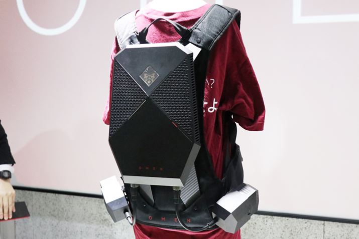 obNpbN^Q[~OPCBwbh}EgfBXvC̃P[u܂ɂȂ炸AQ[ɖvł