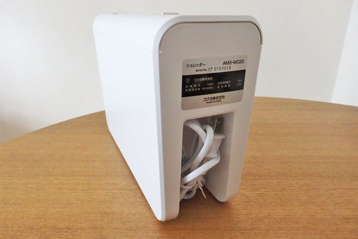 wʂ̌Eiځj񂾕ɂ͓dR[h܂dlŁA[XbLI