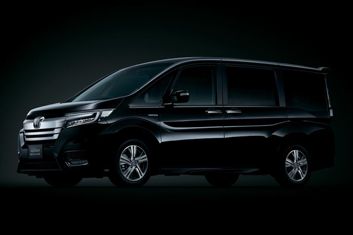 �V�^�u�X�e�b�v���S�� �X�p�[�_�v�e�B�U�[�T�C�g�Ō��J����Ă���A�t�����g�G�N�X�e���A�摜