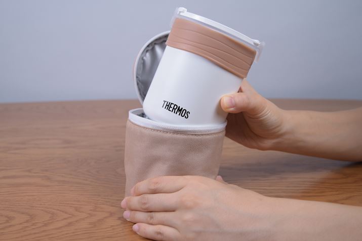 ^ԍۂɂ͐p|[`ɓB|[`͎肪tĂĕ֗AڂX}[g