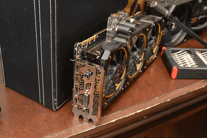 N[[傫߁AJ[hɂ3Xbǧ݂