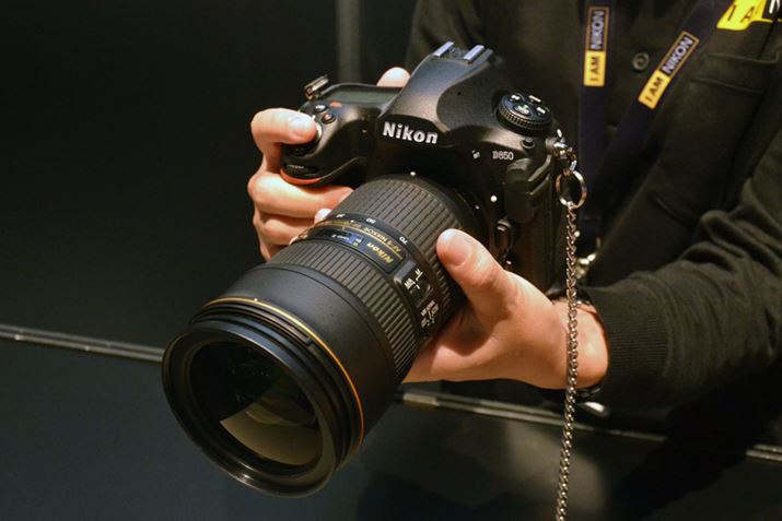 D850D810ŏd̈ႢقƂǊȂ͂ł