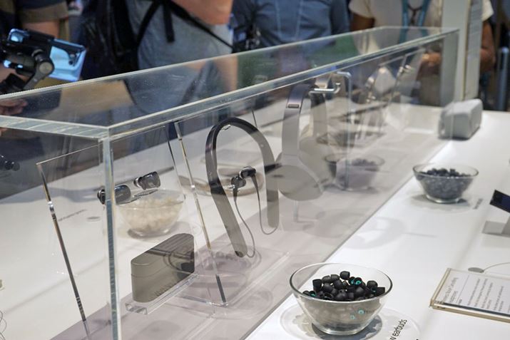 �w�b�h�o���h�^�A�l�b�N�o���h�A���E�Ɨ��^��3�^�C�v�����C���A�b�v����1000X�V���[�Y