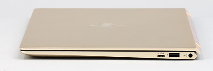 EʁBdRlN^[AUSB 3.1 Type-C|[gg킸ɍςނ̂n肪