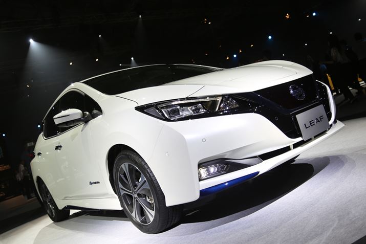 2017�N9��6���A��t�E�������b�Z�Ń��[���h�v���~�A���ꂽ���Y �V�^�u���[�t�v