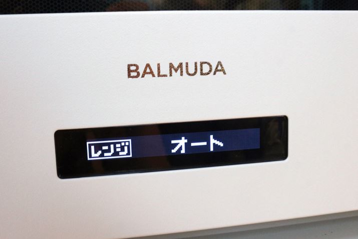 fBXvC̕\́A₷ƃfUC̊ϓ_AɃJ^Jigp