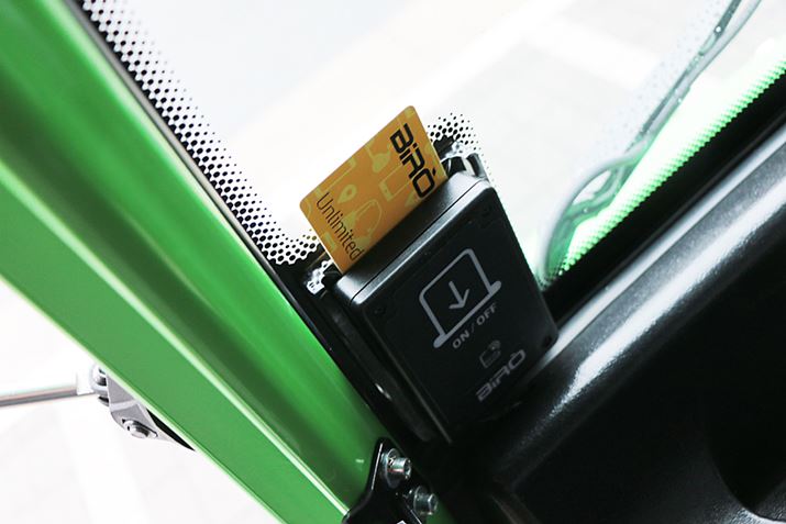 荞񂾂ÄʒuɃJ[hL[ZbgBŃX^[g̏͊