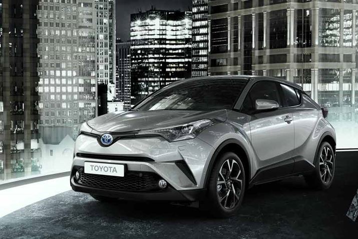 �g���^�uC-HR�v