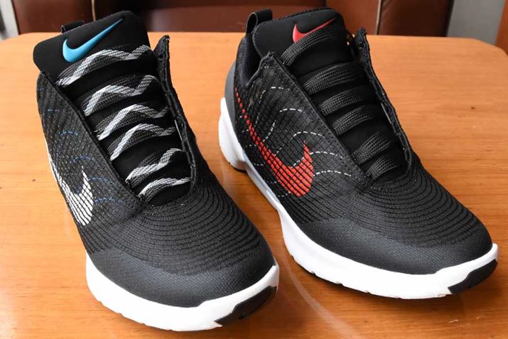 EЂƂ̃JouBLACK/UNIVERSITY REDvB[J[]i81,000~iōj