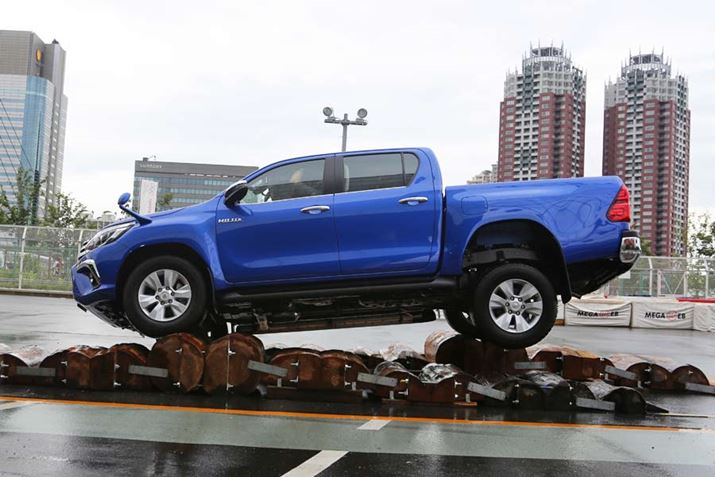 V^nCbNX\ɂĎBei2017N912j