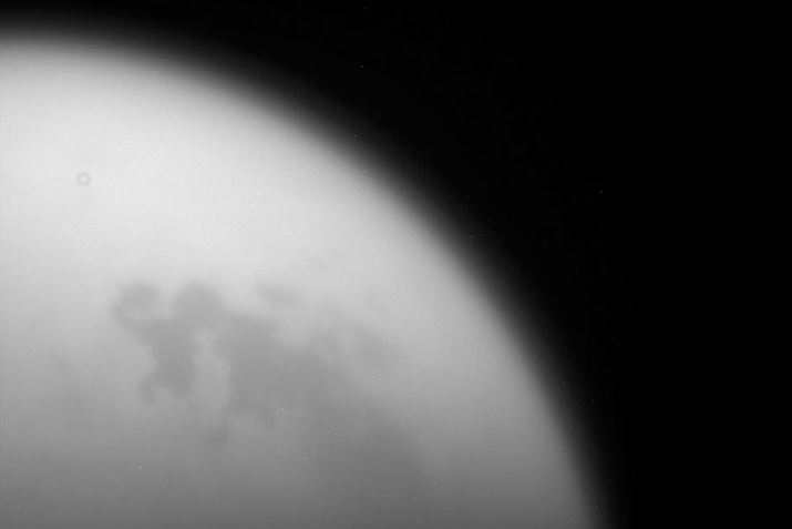 �J�b�V�[�j�͑�C���˓��O�ɉ摜��]���B�f���Ă���͓̂y���̑�6�q���u�^�C�^���v