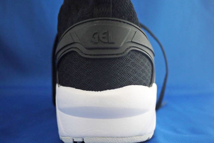 \[ɂ͂܂܂ȑfނgĂ邻ŁA芴[Ȃł